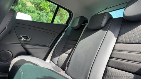 M&eacute;gane 1.2 TCe 130 EDC6 Bose 2015 occasion 69250 Neuville Sur Saone