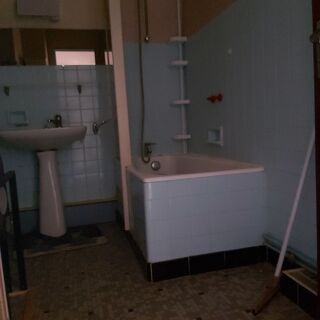  Appartement à louer 1 pièce 32 m²