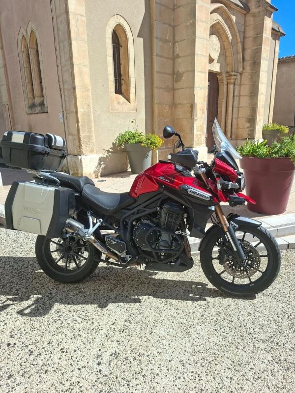 TRIUMPH 2015 occasion 34810 Pomerols