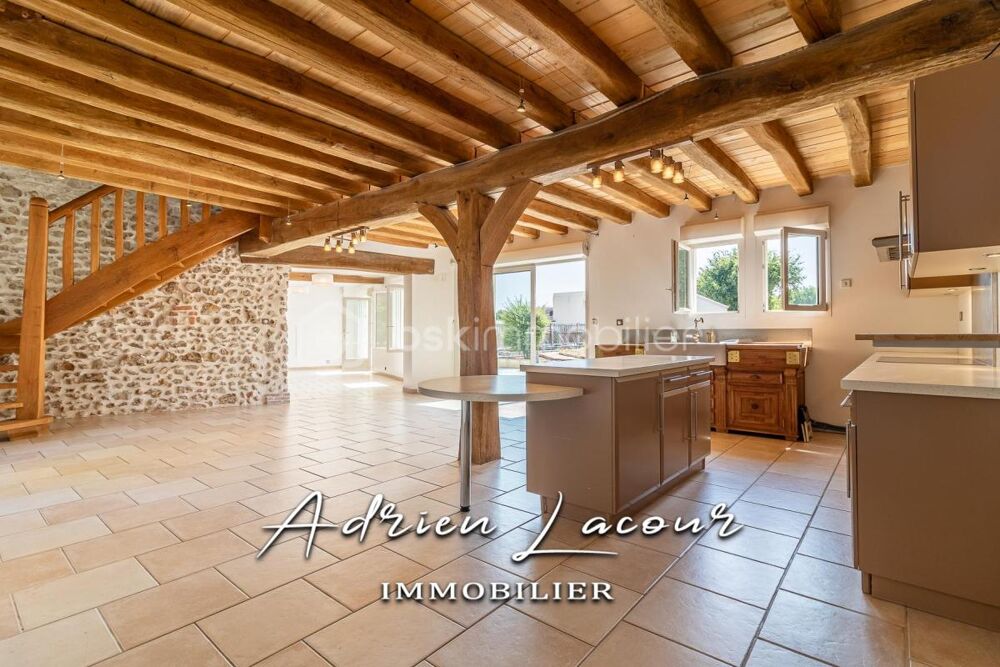 BELLE MAISON FAMILIALE DE STYLE SOLOGNOTE