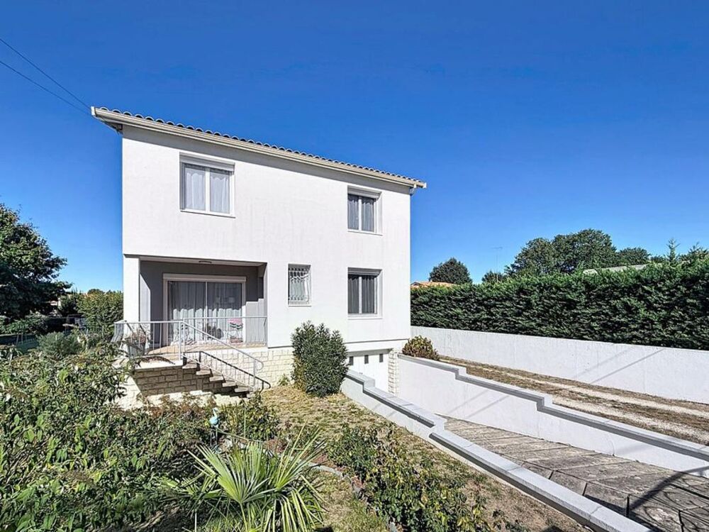 Vente Maison Maison Saintes