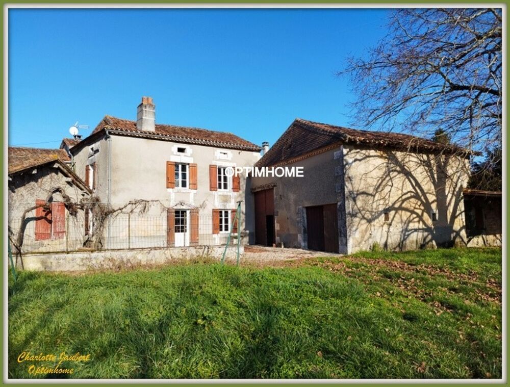 Maison 8 pièces 155 m² · à Aubeterre sur Dronne · 155 m² · 136 000 €