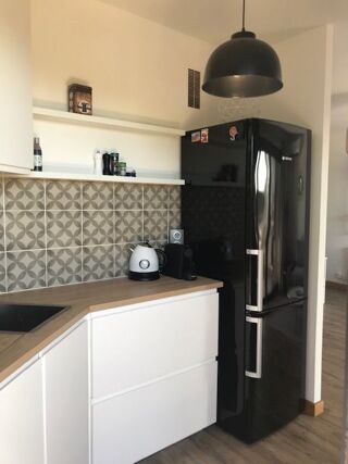  Appartement à louer 1 pièce 33 m²