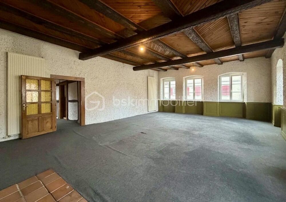 Vente Maison Au coeur du village, pour une famille ou une location de courte durée ? Fenetrange