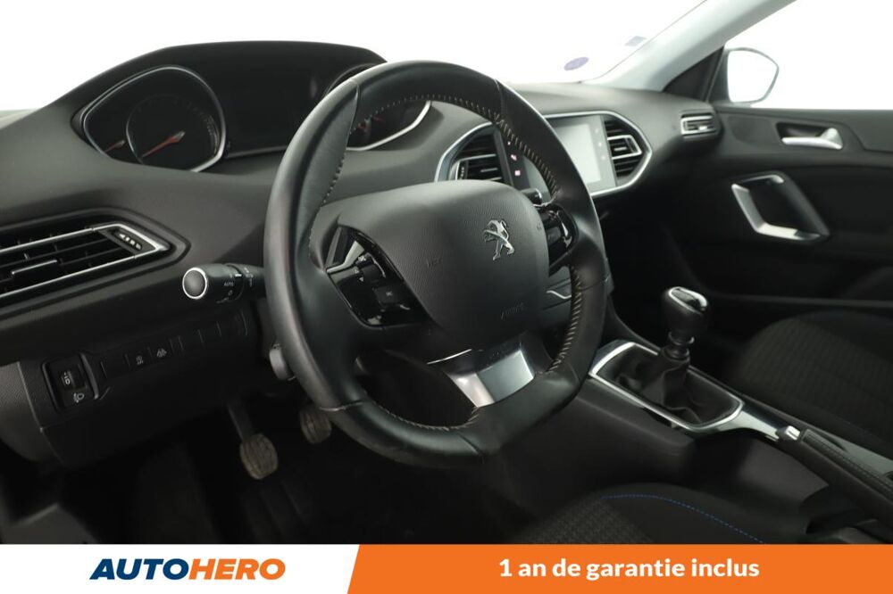 308 1.2 PureTech Style 110 ch 2020 occasion 92130 Issy-les-Moulineaux
