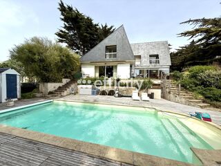  Propriété/château à vendre 8 pièces 328 m²