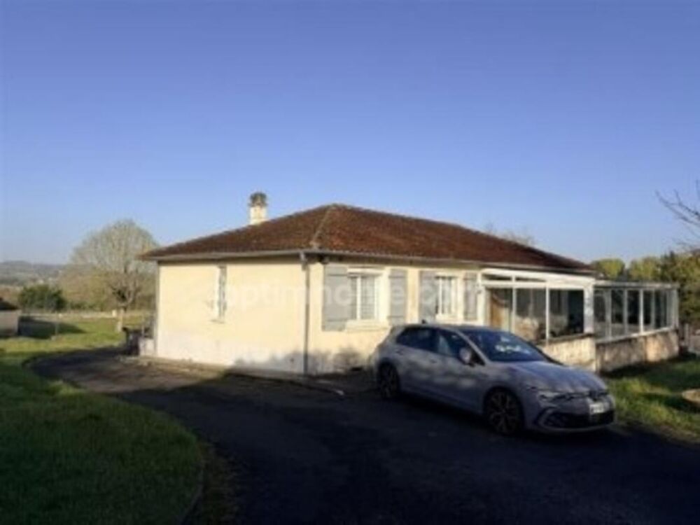 TOUVRE en Charente, maison 4 chambres, terrain clos 2067 m²