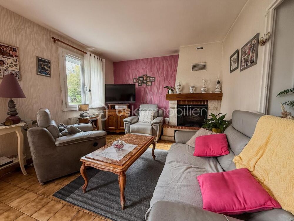 Vente Maison Manneville-la-Pipard – Un emplacement rare, au calme absolu, sur 8 800 m² de terrain Manneville la pipard