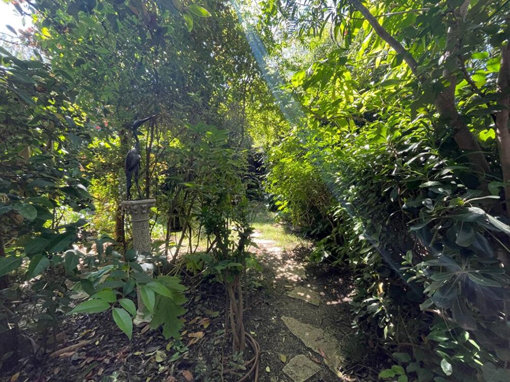 � vendre  Maison Cagnes-sur-Mer (06800)