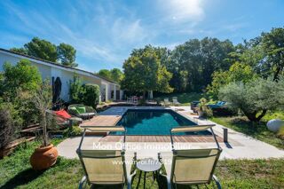  Maison à vendre 10 pièces 380 m²