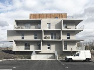  Parking / Garage � vendre 13 m� Villenave d ornon