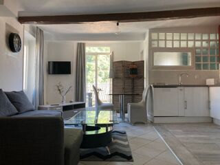  Appartement à louer 2 pièces 50 m²