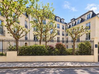 Vente Appartement SAINT-GERMAIN-EN-LAYE – UN APPARTEMENT AU CALME, À DEUX PAS DE LA PLACE DU MARCHE Saint germain en laye