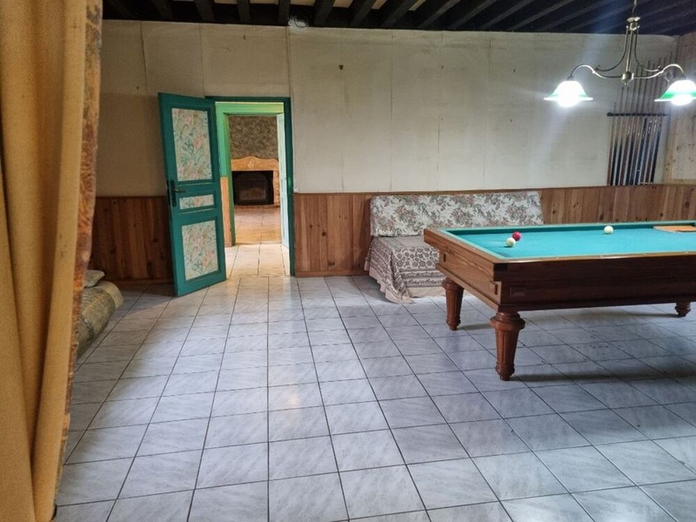 Chéniers (23) à vendre maison de 4 chambres 220 m², Mare, Dépendance, Grange, Terrain 6800 m²