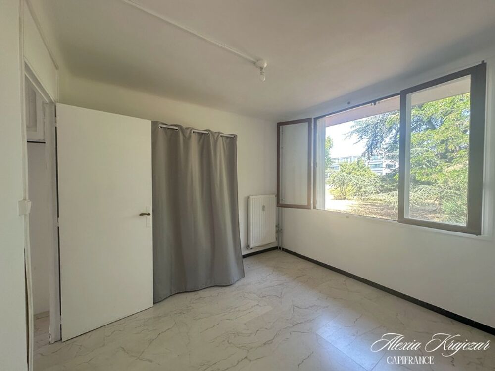 Vente Appartement A VENDRE - Appartement T3 en résidence - 54m², 2 chambres - Loggia - Place de parking privative - Cave - BEZIERS, quartier le Ca Beziers