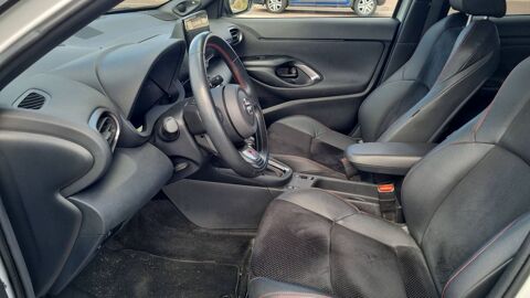 Yaris Cross 1.5 VVT-i 116 Hybrid E-CVT GR Sport - Automatique Entretien 2023 occasion 45200 Montargis