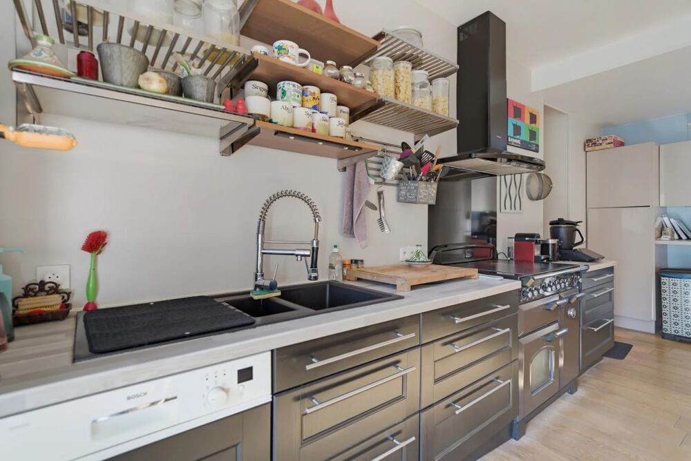 à vendre  Propriété/château Cambes (33880)
