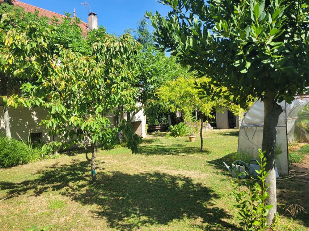 73100-Maison individuelle- proche lac -1075m2 de terrain