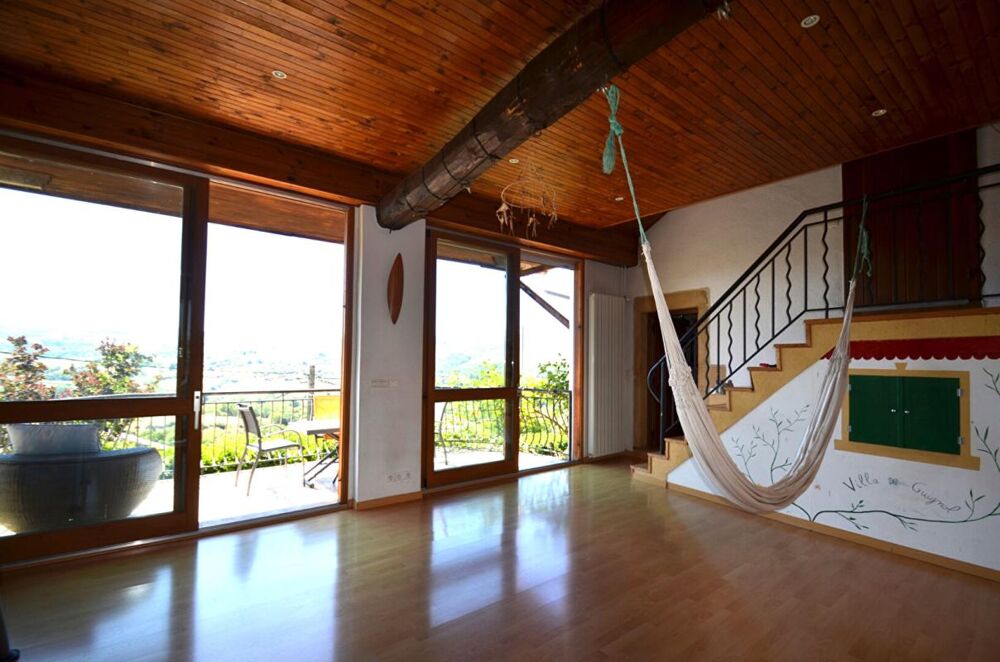 Chevinay Demeure atypique 297 m2 habitable