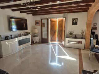  Maison  vendre 8 pices 241 m