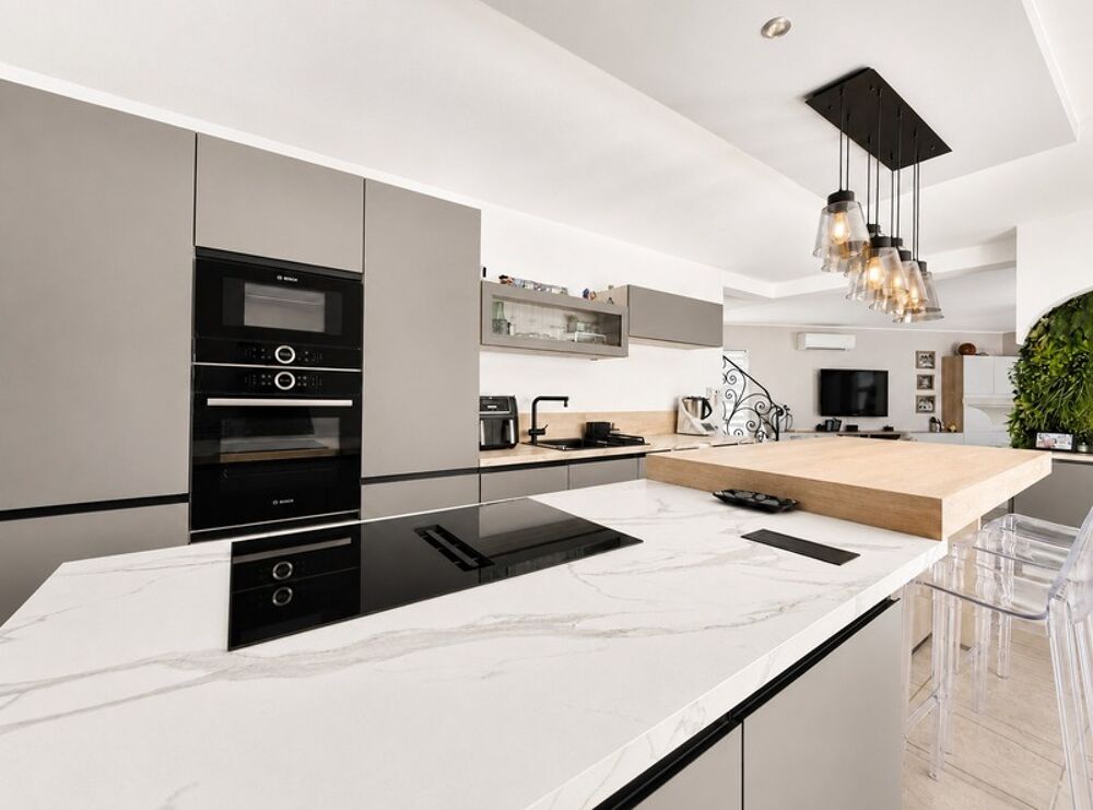 Maison à vendre 0 pièces MOUGINS (06)