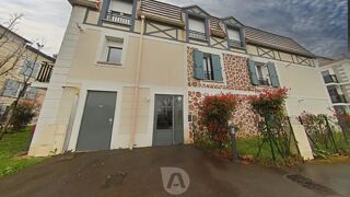  Appartement à louer 4 pièces 80 m²