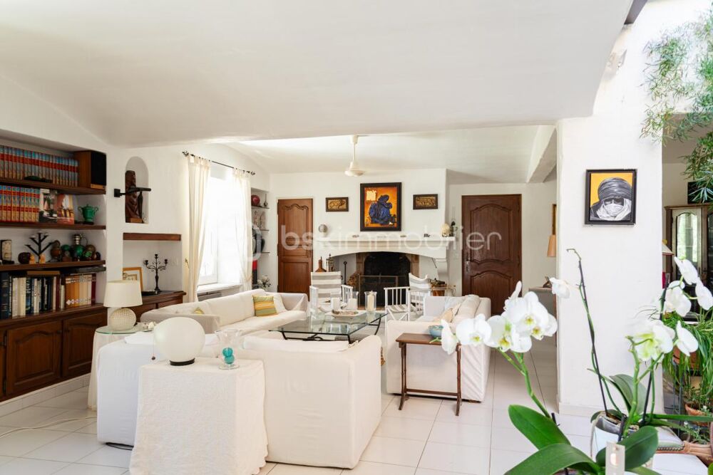  vendre  Proprit/chteau Lauris (84360)