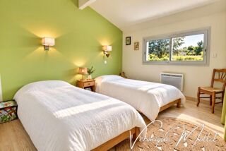  Villa à vendre 6 pièces 165 m²