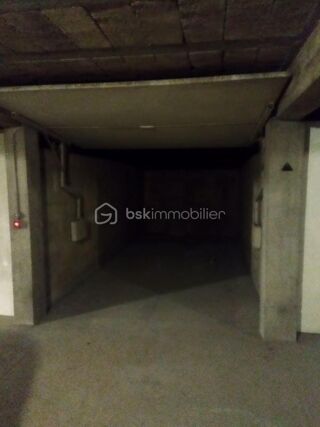  Parking / Garage � vendre 
