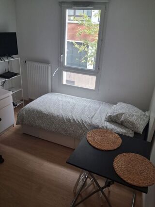  Appartement à louer 1 pièce 12 m²