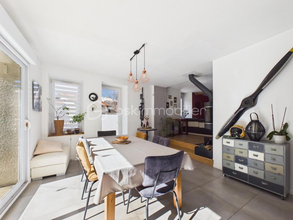 Vente Maison Maison de village -  5 pièces 148 m² - Jardin cocooning - 170 m² d'annexes Champ sur drac