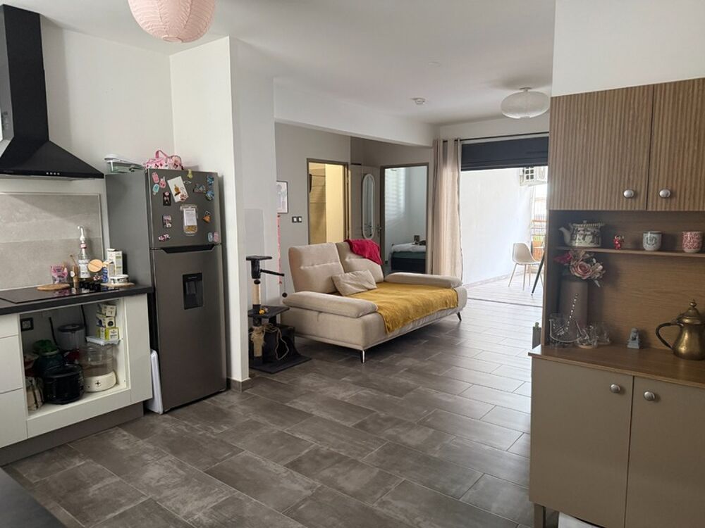 Vente Appartement Appartement à vendre 3 pièces SAINT DENIS (974) - Centre Ville Saint denis