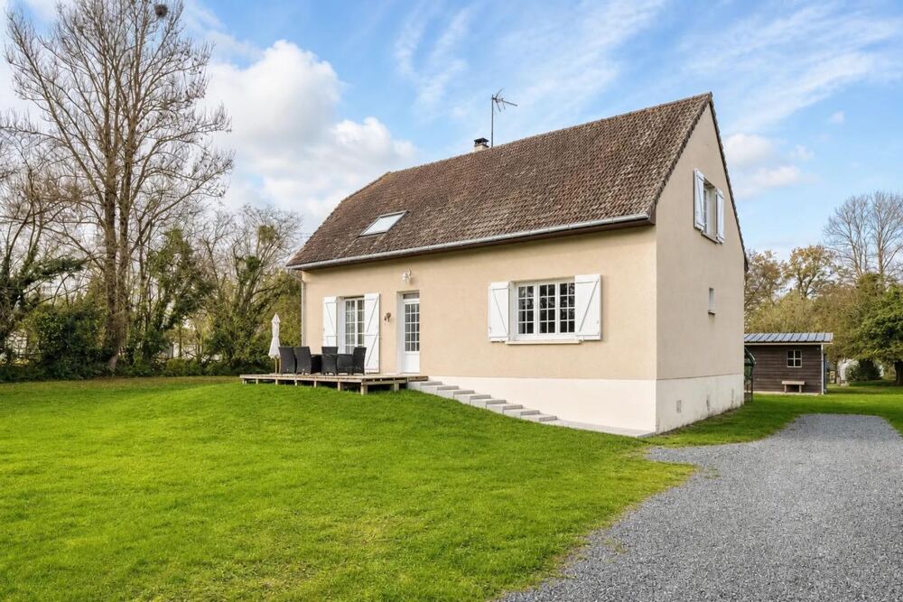 Vente Maison Spacieuse maison de 7 pièces avec grand terrain au Pin Le pin