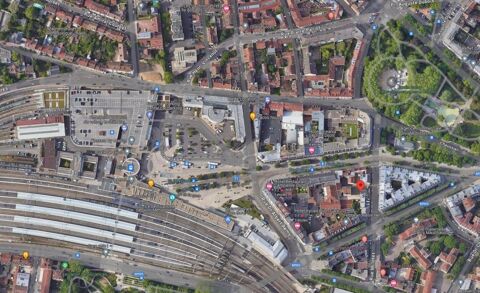   A VENDRE - LOCAL COMMERCIAL TYPE BUREAUX 