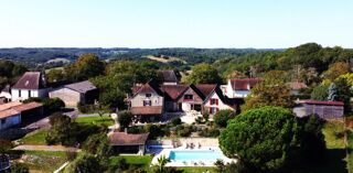 Propri�t�/ch�teau � vendre 15 + pi�ces 330 m�