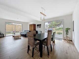  Maison à vendre 8 pièces 178 m²