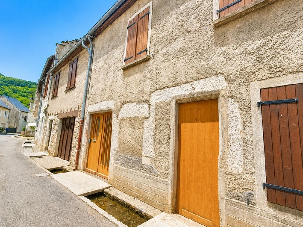 Maison avec jardin au coeur de Sarrancolin