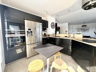  Appartement � vendre 5 pi�ces 87 m�