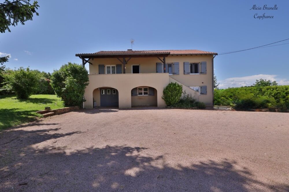 Vente Maison Maison à vendre 8 pièces proche de AZE (71) Donzy le pertuis