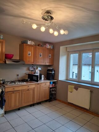  Immeuble � vendre 8 pi�ces 198 m�