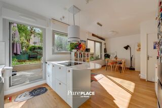 Appartement 3 pièces 74 m² · à Paris 15 · 74 m² · 720 000 €