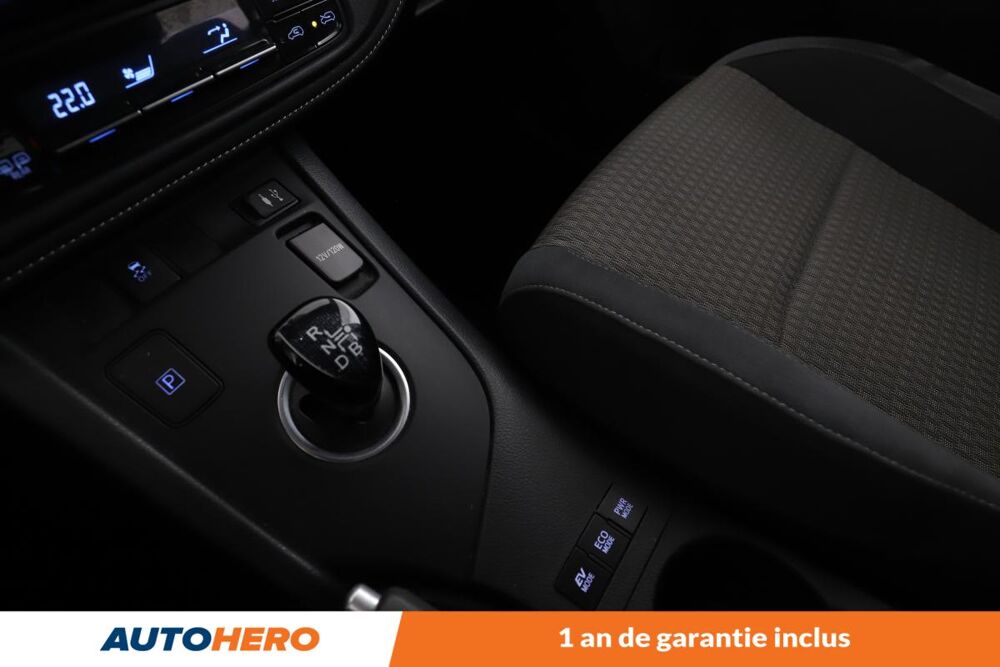 Auris 1.8 Hybride Collection CVT Auto 136H 2018 occasion 92130 Issy-les-Moulineaux