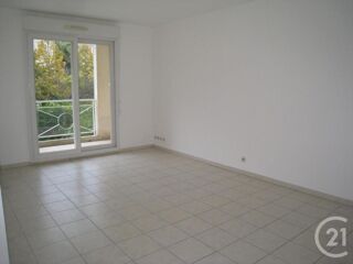  Appartement à louer 2 pièces 42 m²