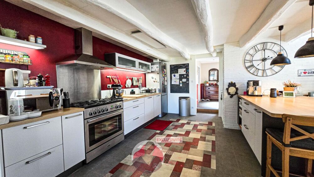 Vente Maison Maison en pierres 155 m², immense terrasse et dépendances, Proche Billom Saint julien de coppel