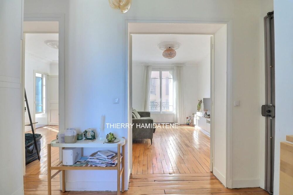COLONIE !! A 5MN à pied de la gare du centre ville appartement bourgeois de style parisien 3 pieces 2 chambres 54m2 proche tous