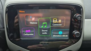 Aygo 1.0 VVT-i 69 X-Play 2017 occasion 91130 Ris Orangis