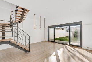  Maison � vendre 7 pi�ces 220 m�