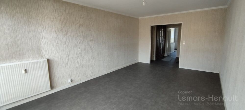 Location Appartement Apt F3 - 67.12 m² - Résidentiel - Ascenseur et Gardien - Cave et Parking - Dreux