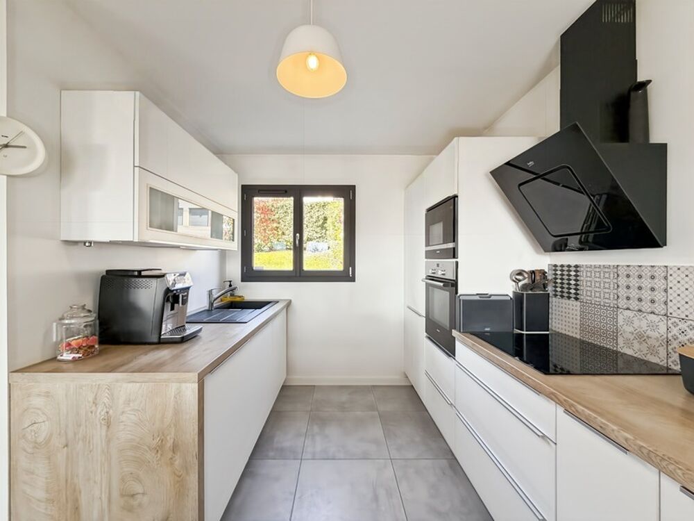 � vendre  Maison Gex (01170)