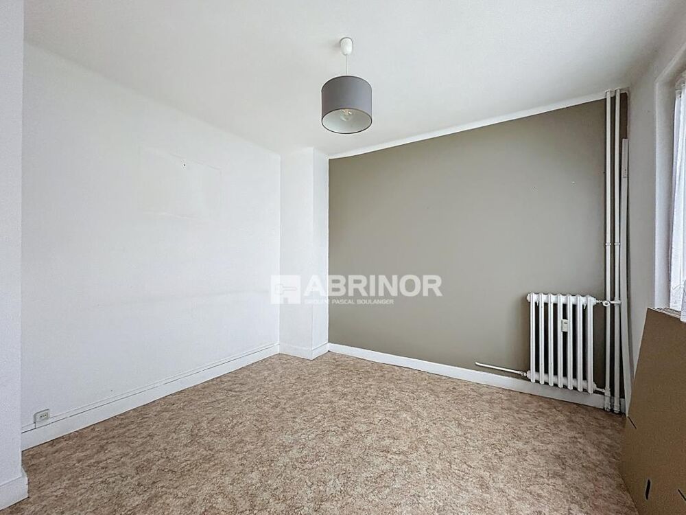 APPARTEMENT T2 - CAVE ET BALCON